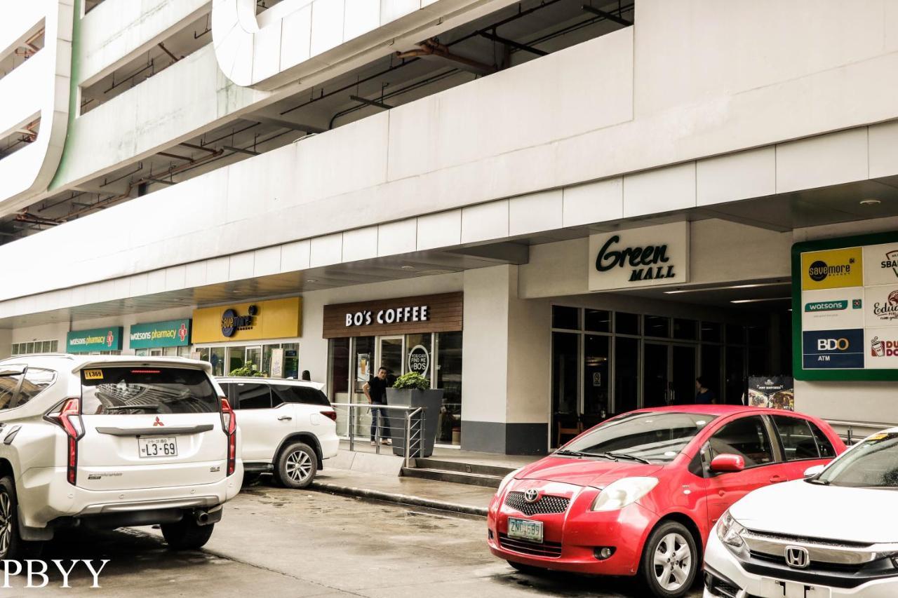 Stays At Green Residences 1 Studio Room Couples Bed With Complimentary Breakfast For 2 Manille Extérieur photo