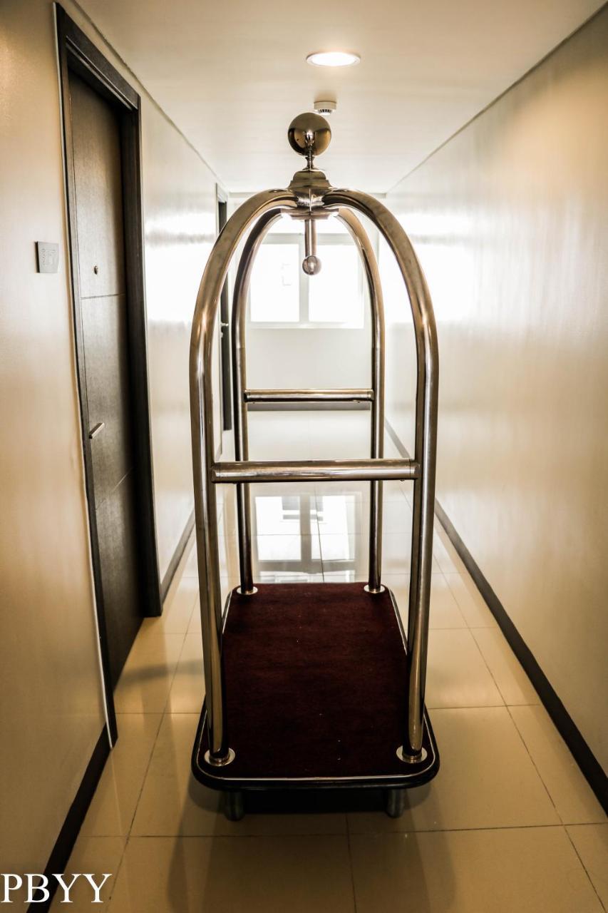 Stays At Green Residences 1 Studio Room Couples Bed With Complimentary Breakfast For 2 Manille Extérieur photo