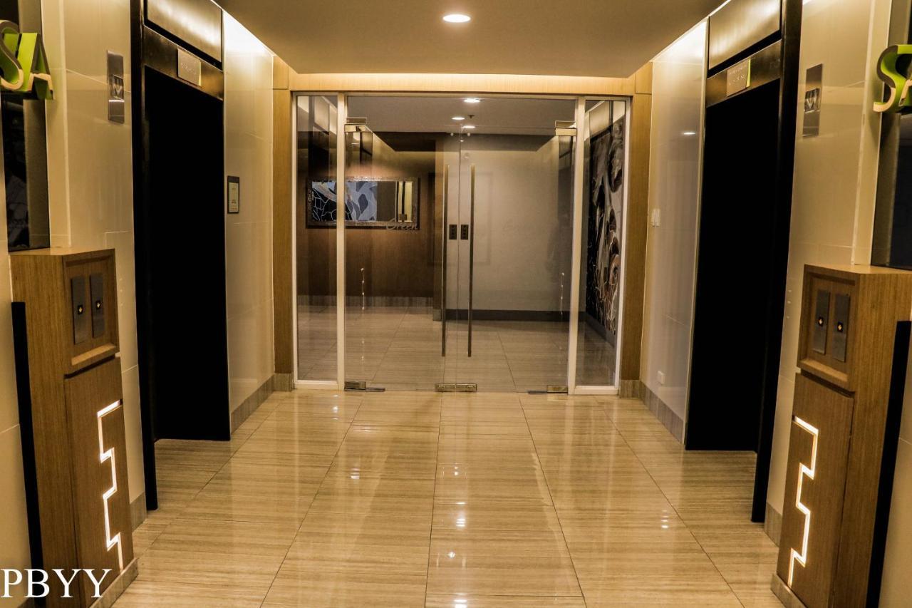 Stays At Green Residences 1 Studio Room Couples Bed With Complimentary Breakfast For 2 Manille Extérieur photo