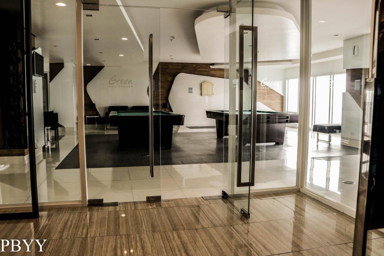 Stays At Green Residences 1 Studio Room Couples Bed With Complimentary Breakfast For 2 Manille Extérieur photo
