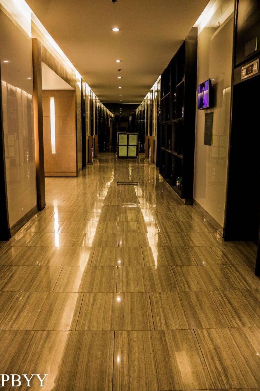 Stays At Green Residences 1 Studio Room Couples Bed With Complimentary Breakfast For 2 Manille Extérieur photo